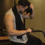 MuscleCloth Quick Dry Çantalı Spor Havlusu Siyah