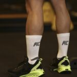 MuscleCloth Stay Fresh Uzun Çorap Beyaz